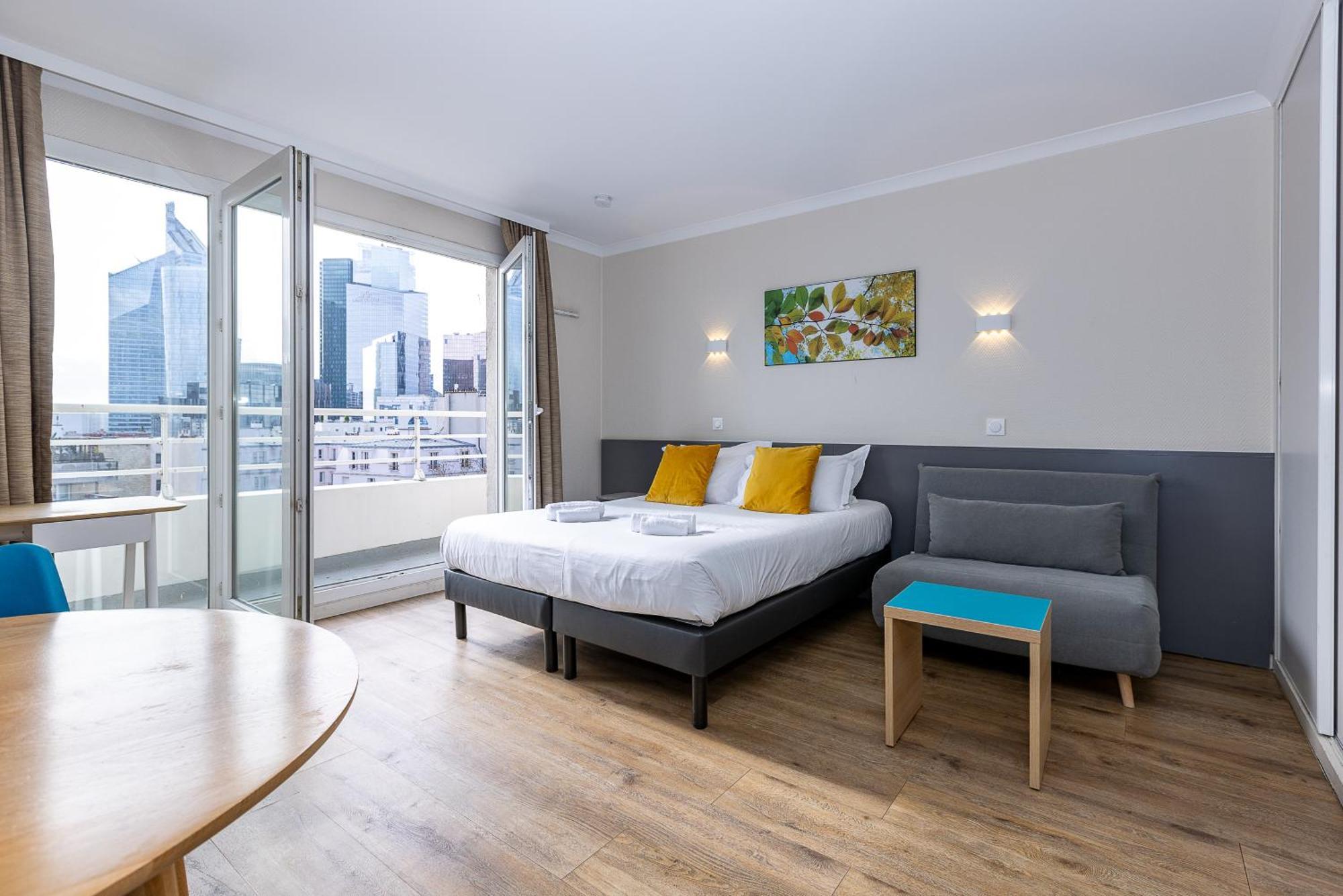 Star Of Life Apartment กูร์เบอวัวร์ ภายนอก รูปภาพ