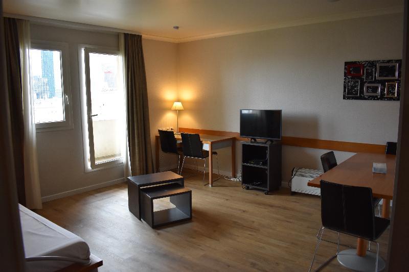 Star Of Life Apartment กูร์เบอวัวร์ ภายนอก รูปภาพ