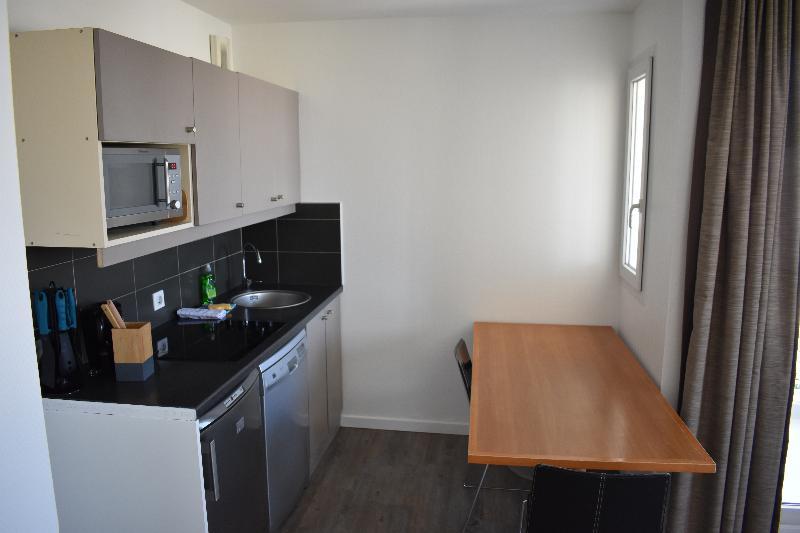 Star Of Life Apartment กูร์เบอวัวร์ ภายนอก รูปภาพ
